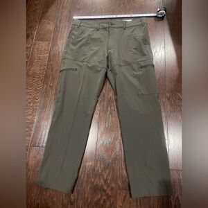 Magellan Hickory Canyon Hiking Pant Men Size 38Wx31  Moisture Wicking Slate NEW